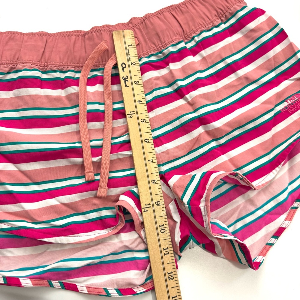 NEW The North Face Women’s Sz M Nylon Water Shorts Swimwear Striped Pink Unlined - Picture 10 of 11